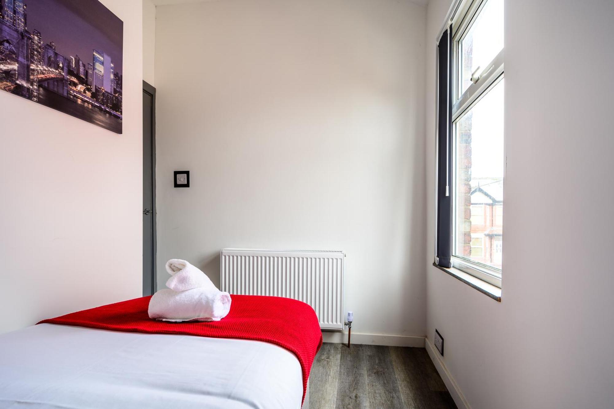 Manchester Serviced Accommodation Northernnightzzz - The Park Exterior photo