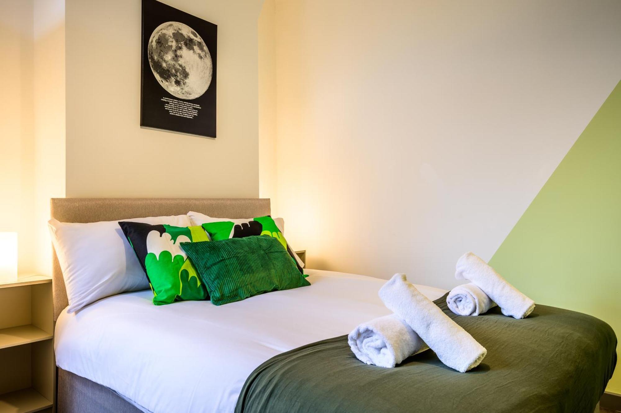 Manchester Serviced Accommodation Northernnightzzz - The Park Exterior photo